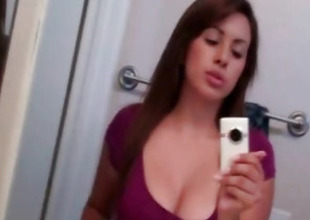 Nice-looking Busty Hottie Shows Bare In A Reverberation Selfie